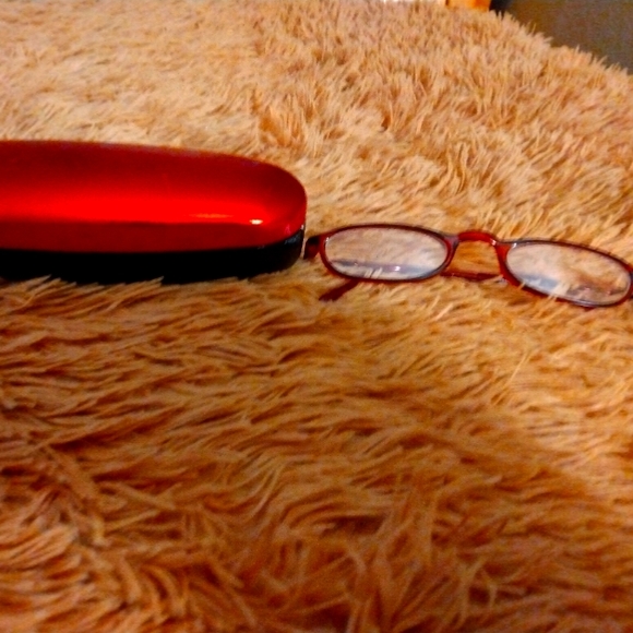 Apple Bottoms glasses - Picture 3 of 3